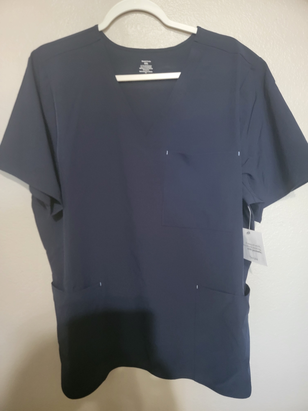Women's Short-Sleeve V-Neck Pocket Doctor Wear